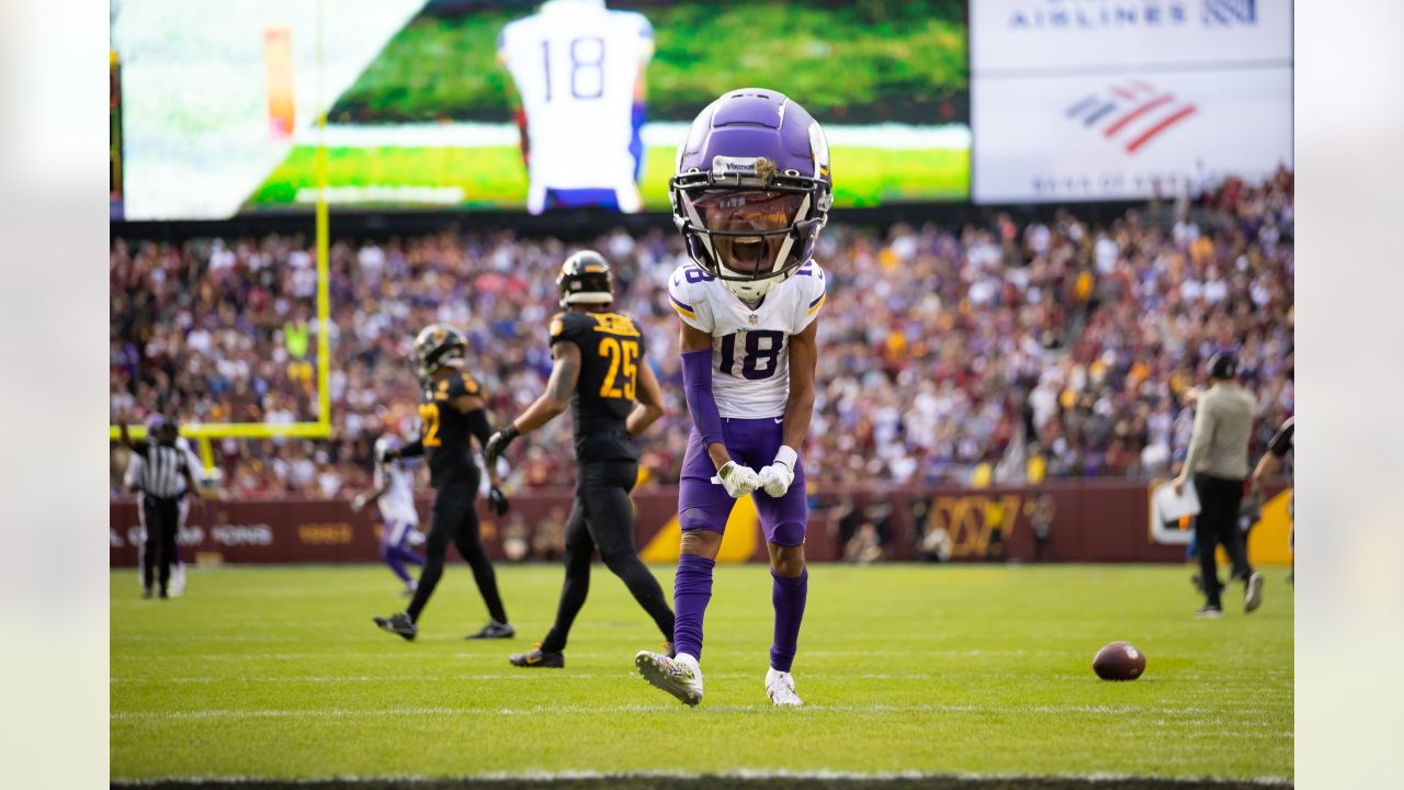 Vikings' Cameron Dantzler exits because of ankle injury; rookie Akayleb  Evans steps up in his place