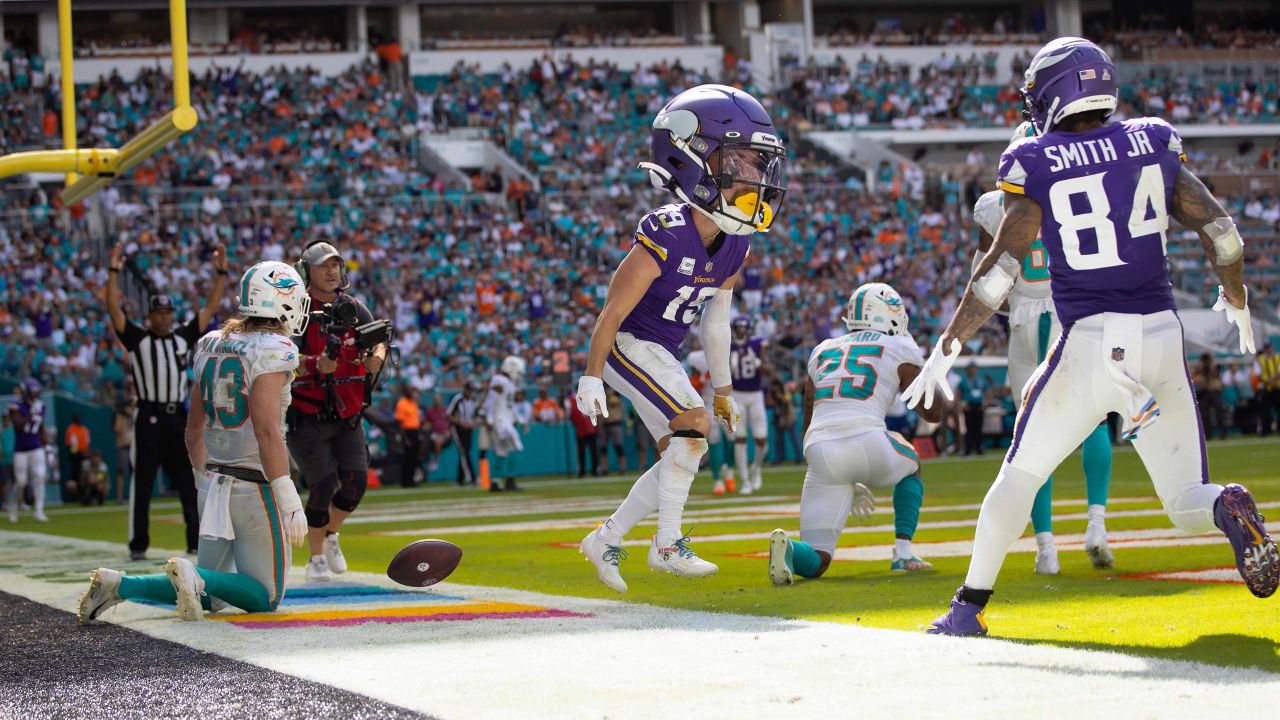 Photos: MN Vikings Beat Dolphins, Go To 5-1 Into Bye Week