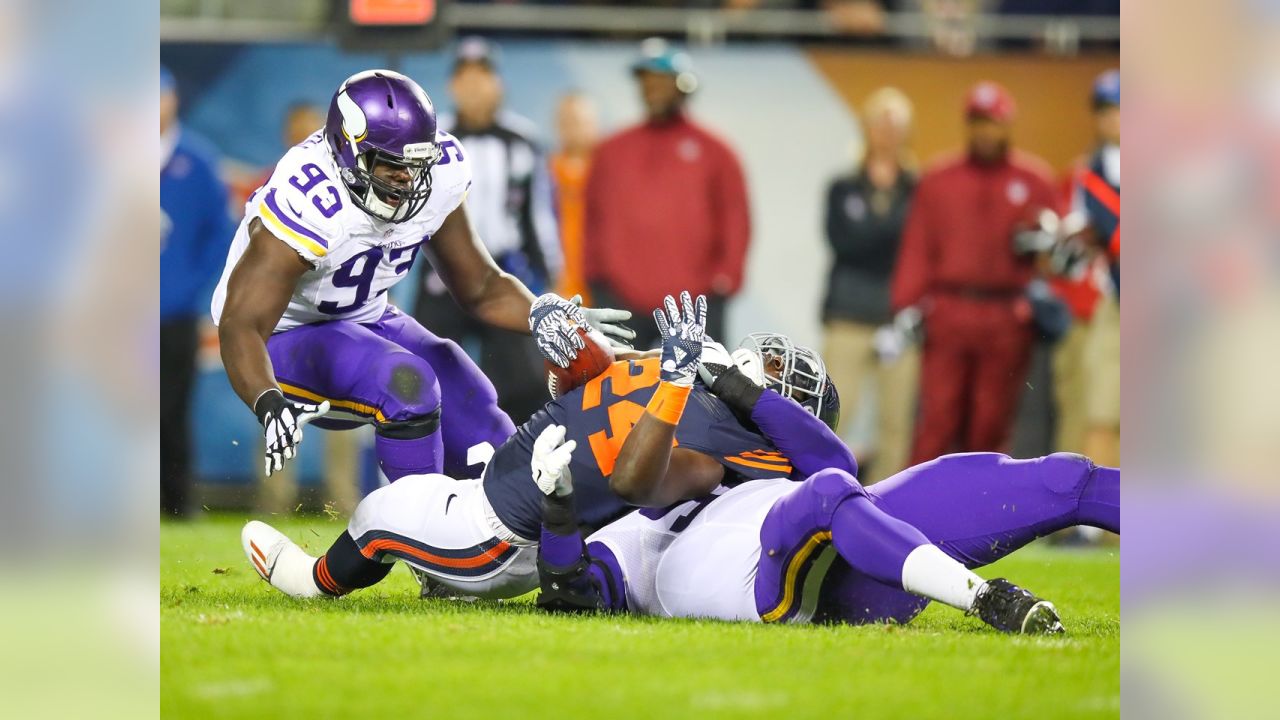 Vikings Battle the Bears on Halloween Night