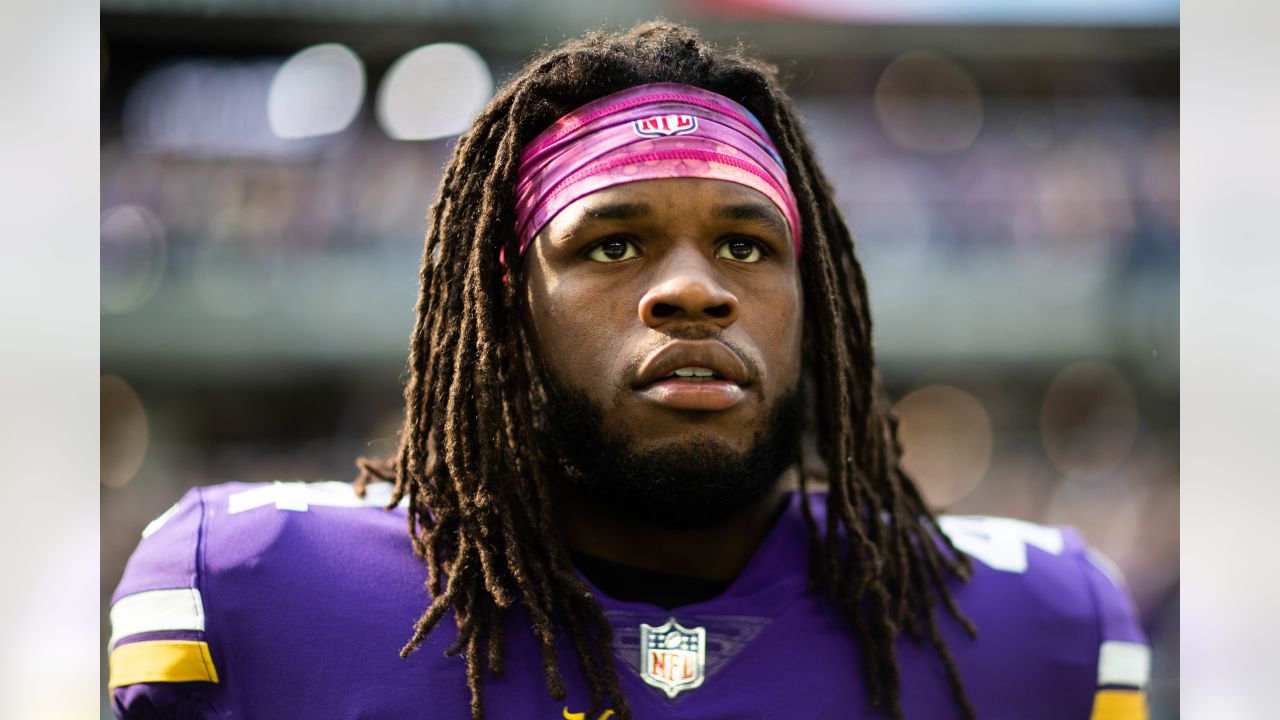 Minnesota Vikings linebacker Eric Wilson takes part in drills during the  NFL football team's training camp Friday, July 26, 2019, in Eagan, Minn.  (AP Photo/Jim Mone Stock Photo - Alamy