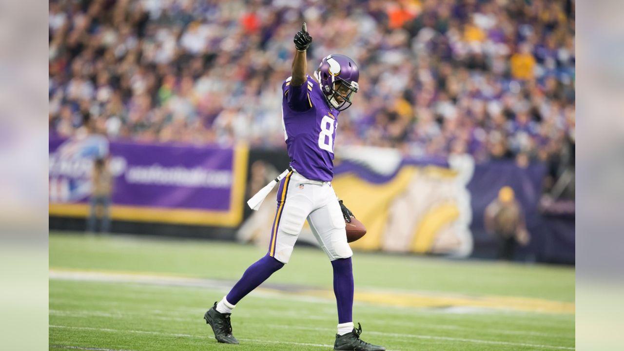 Minnesota Vikings: Jerome Simpson's ticket to exclusive club is jersey  number 81 – Twin Cities