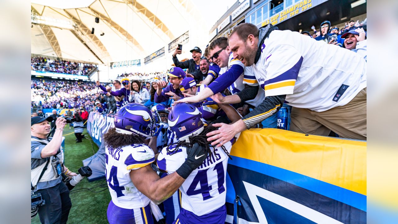 Minnesota Vikings Danielle Hunter Jersey  Hall of Famer John Randle was  excited to see the jersey and gloves Minnesota Vikings DE Danielle Hunter  wore when he became the youngest player in