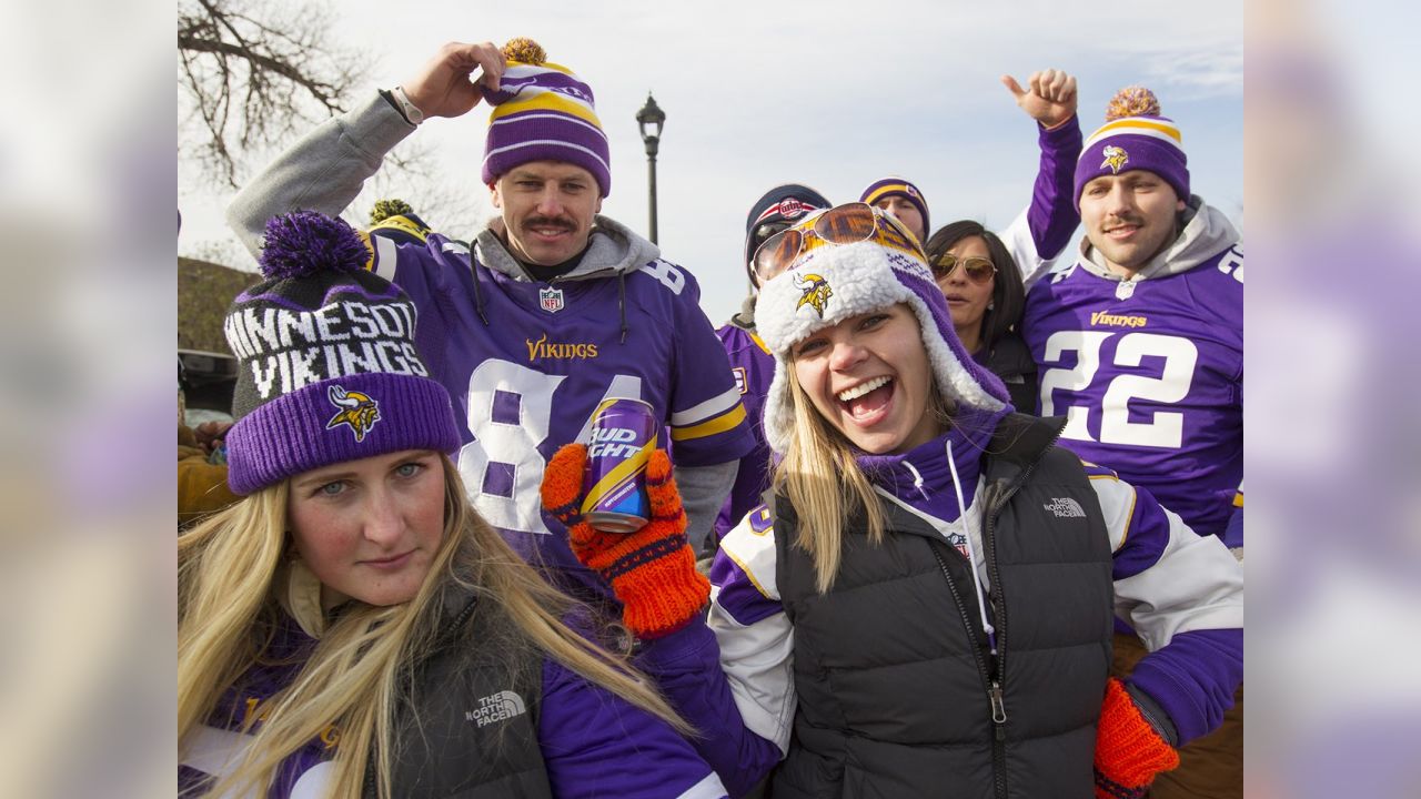 Vikings Tailgate Party with Uncle Jake's Foundation - BBBS Twin