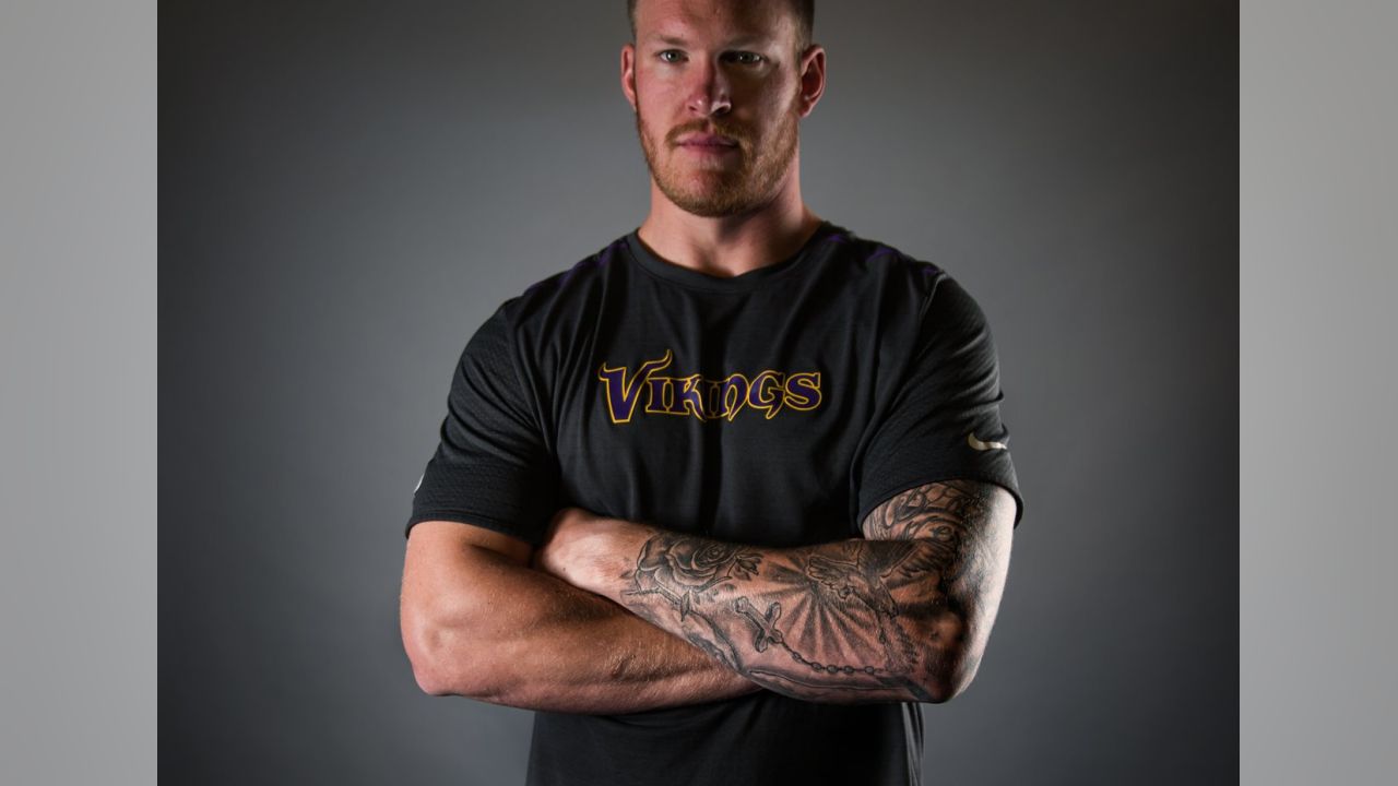 Vikings Shirt Adam Thielen Stefon Diggs Signature Minnesota Vikings Gift -  Personalized Gifts: Family, Sports, Occasions, Trending