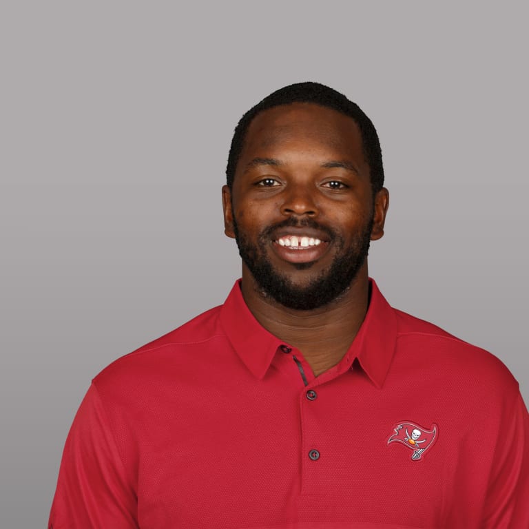 TAMPA, FL - AUGUST 06, 2020 - Defensive/Special Teams assistant Keith Tandy of the Tampa Bay Buccaneers headshot. Photo By Tampa Bay Buccaneers