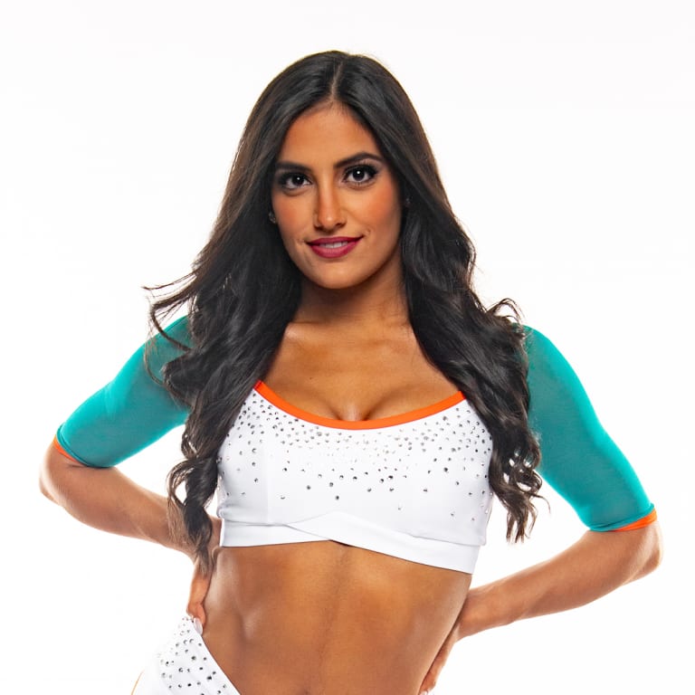 Miami Dolphins - Meet the Miami Dolphins Cheerleaders and players tomorrow  at the 5th Avenue Shops Publix in Boca Raton from 12-2pm.