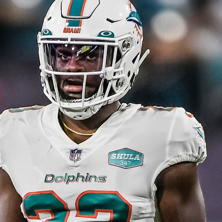 Time For Noah Igbinoghene To Step Up - Miami Dolphins