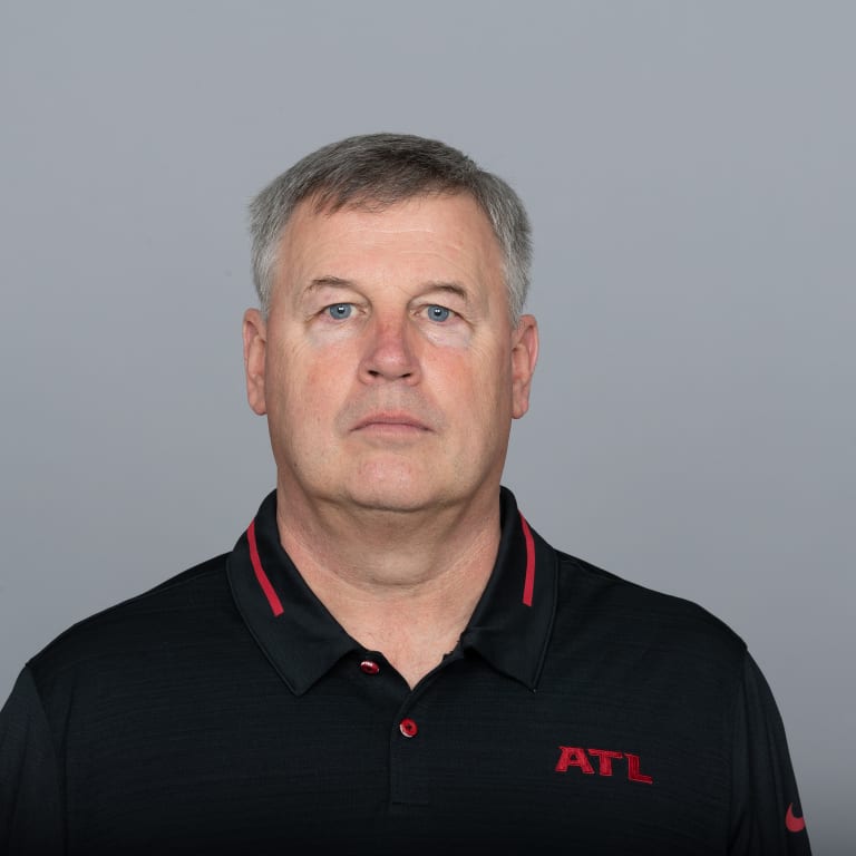 Headshot image of Atlanta Falcons Wide Receivers Coach Dave Brock