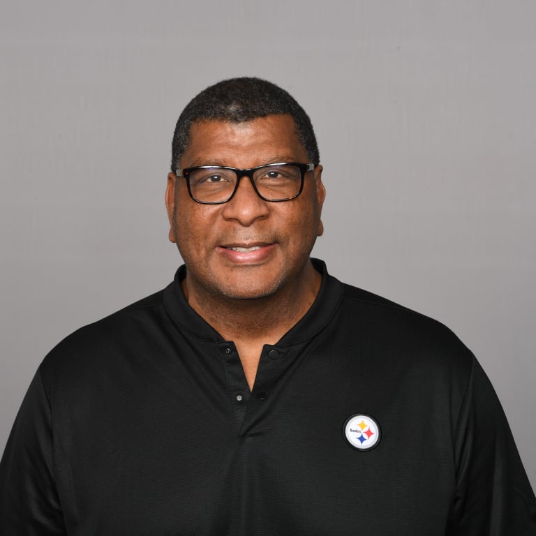 This is a 2021 photo of Alfredo Roberts of the Pittsburgh Steelers NFL football team. This image reflects the Steelers active roster as of March 1, when this image was taken. (AP Photo)