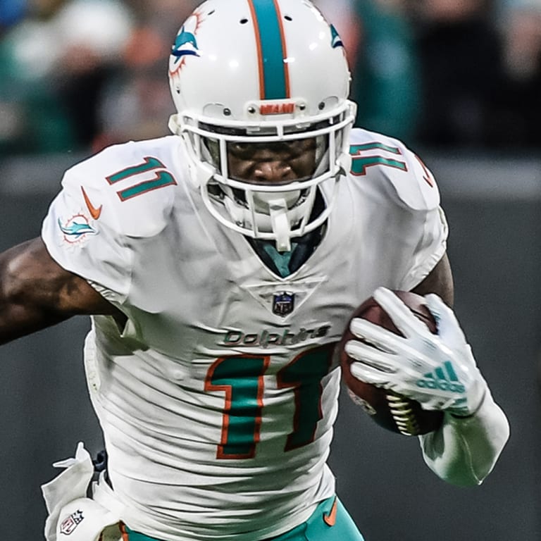 Miami Dolphins DeVante Parker should restructure his contract