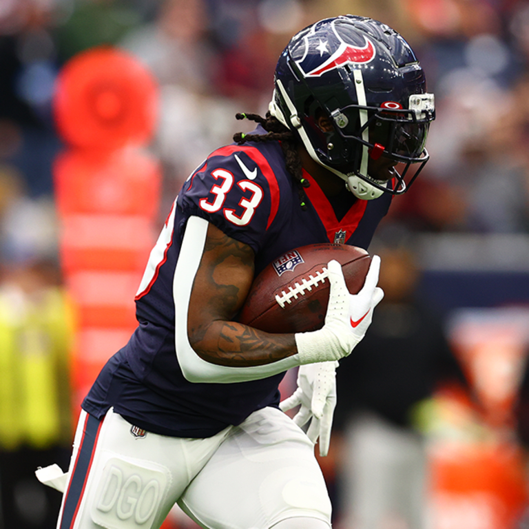 November 20, 2022: Houston Texans running back Dare Ogunbowale (33) makes a  catch during a game between the Washington Commanders and the Houston Texans  in Houston, TX. ..Trask Smith/CSM/Sipa USA(Credit Image: ©