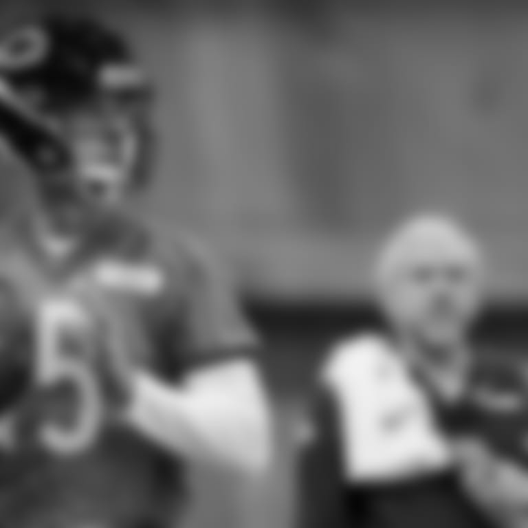 siemian-trevor-2022-action-PRACTICE-CHI