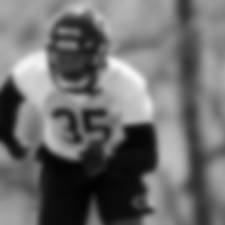 jones-jaylon-2022-action-PRACTICE-CHI