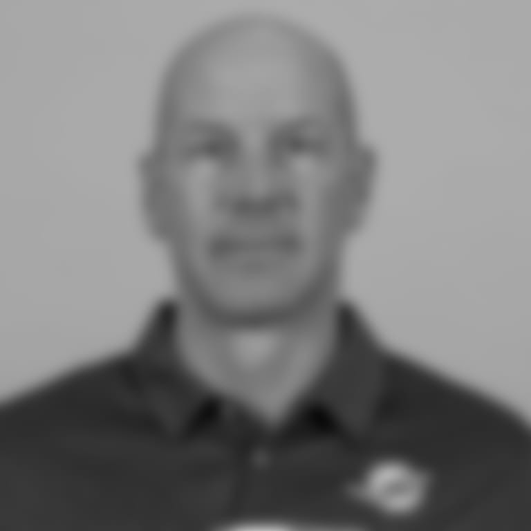 Headshot of Special Teams Coordinator Danny Crossman