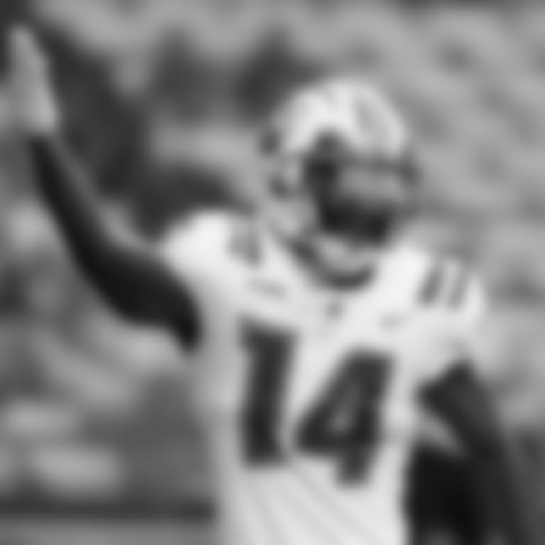 dubose-action-photo-pocket