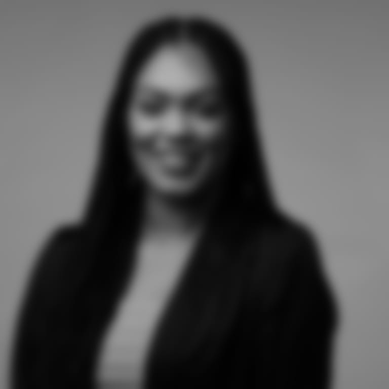 stephanie-hardy-2023-headshot