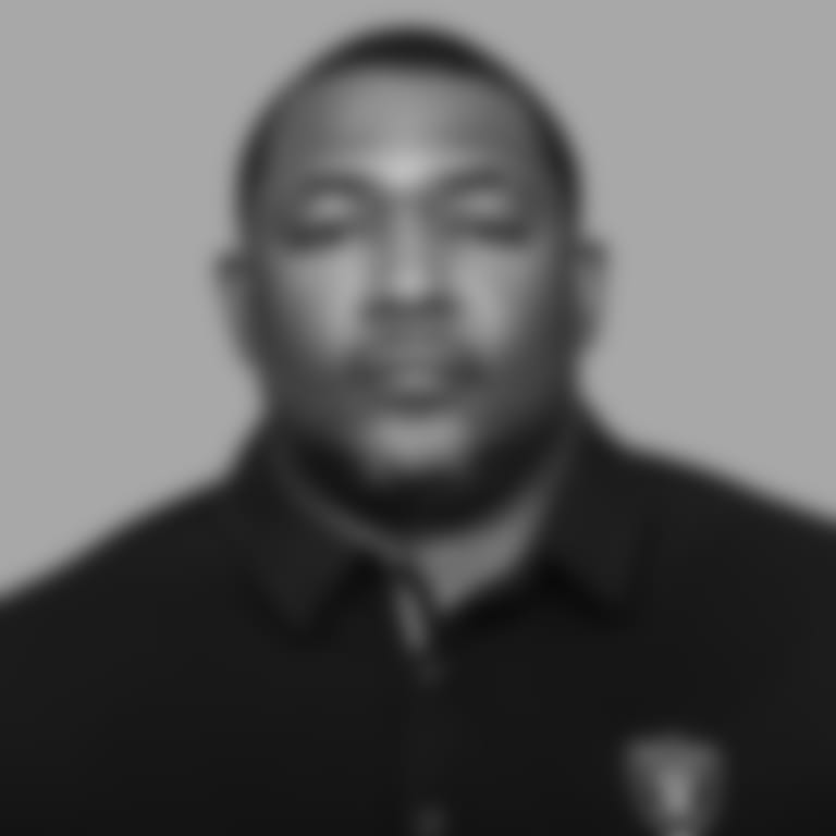 graham-headshot-raiders-3822