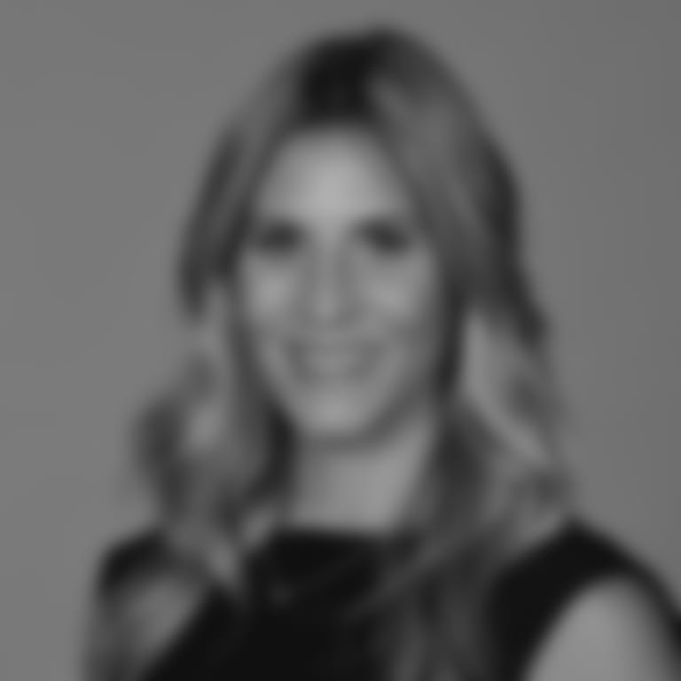 Karen-Fontana-2022-staff-headshot