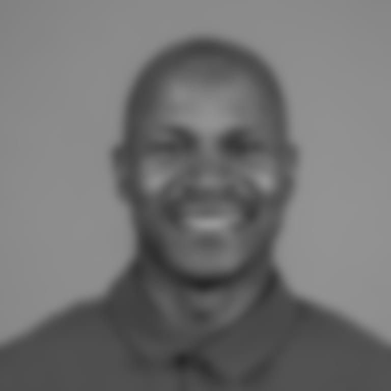 2022-Lance-Schulters-Headshot