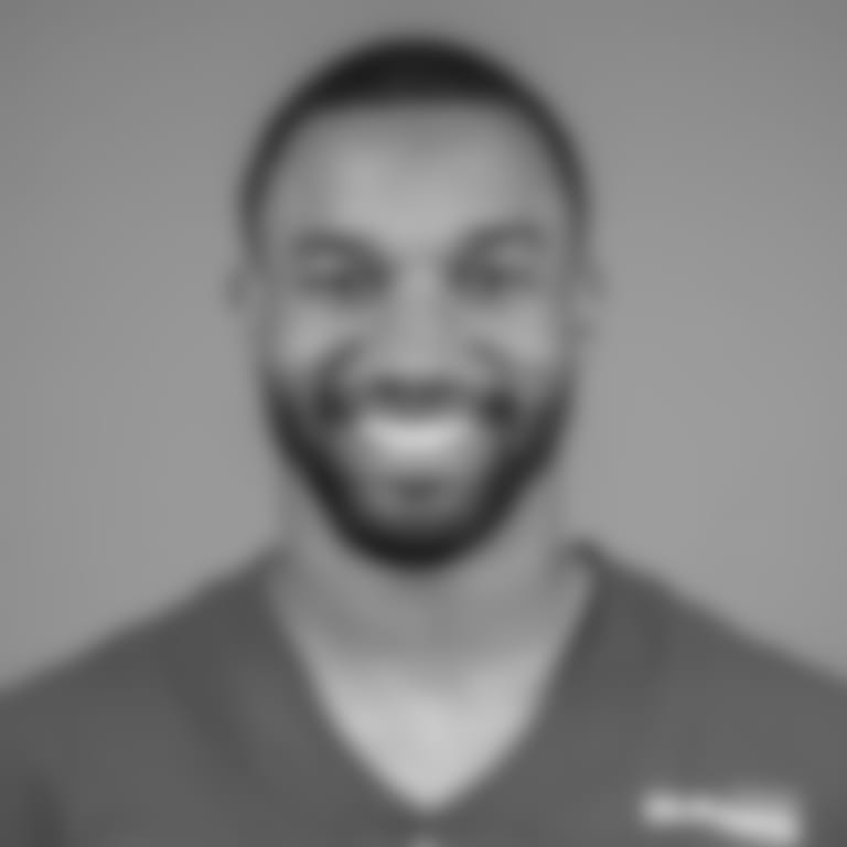 **58 - LB Justin Hollins**