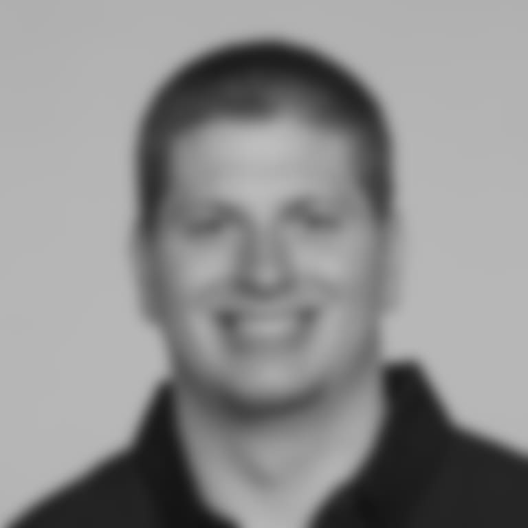 Headshots_Coach_0003_Switzer_Travis