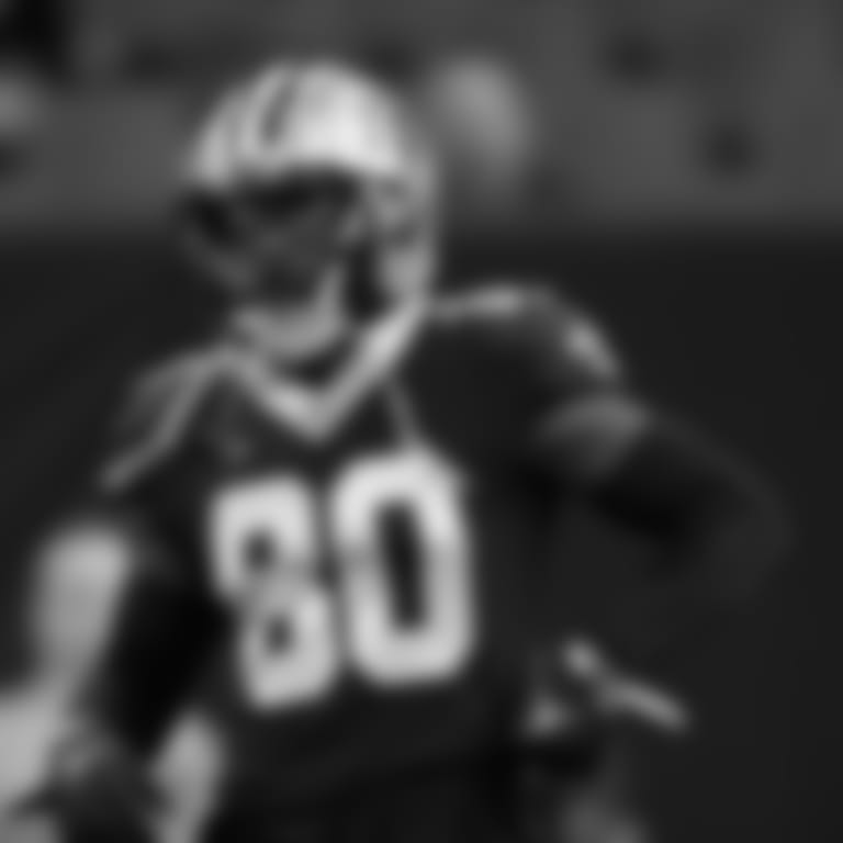 Action-shot-Jarvis-Landry-2022