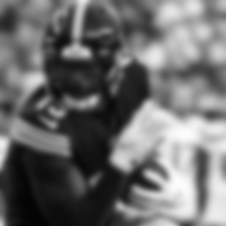 bio-action-shot_Boykin_Miles