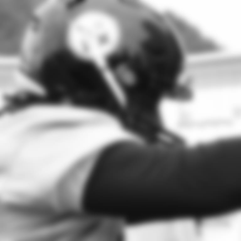 bio-action-shot_Frazier_Joshua