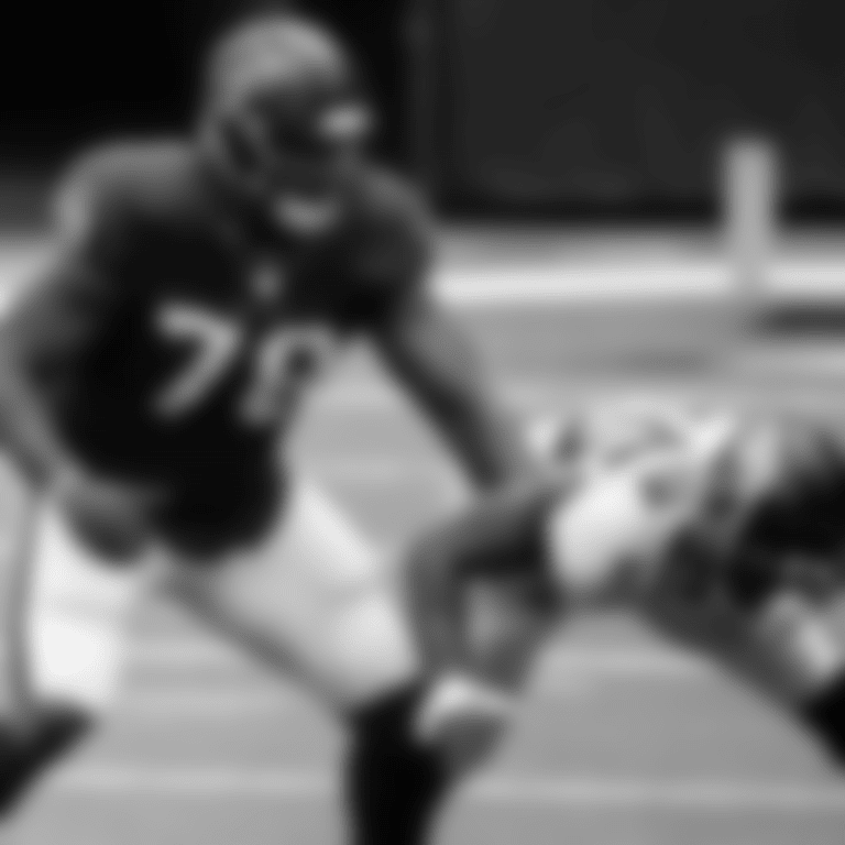 2023-LaremyTunsil-Actionshot