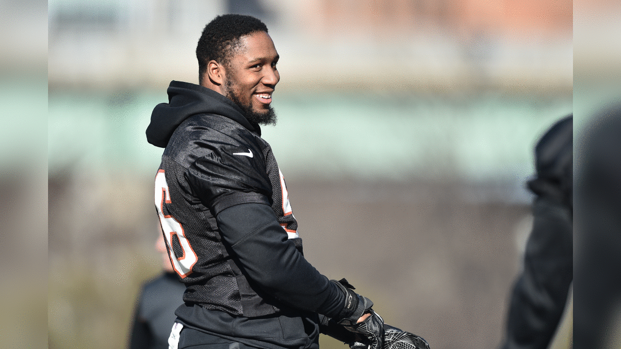 181226-Dunlap-Carlos-practice (4)