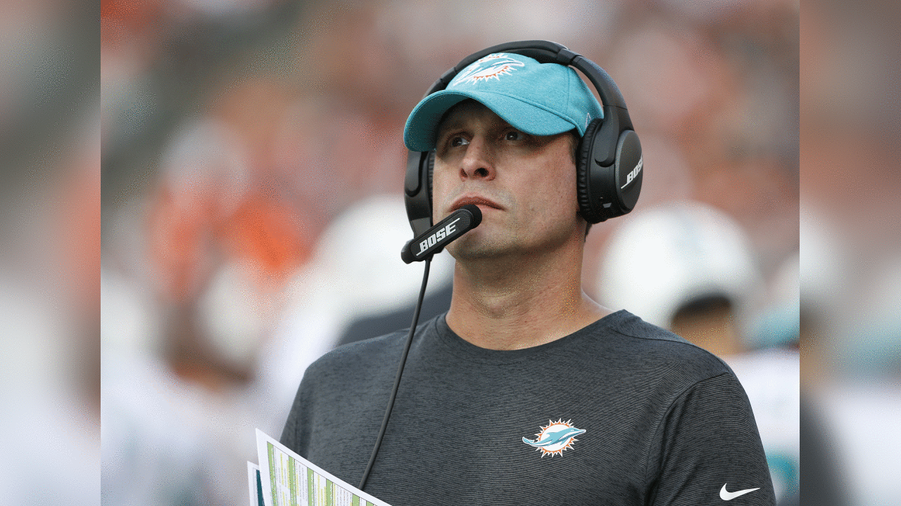 **HC Adam Gase**