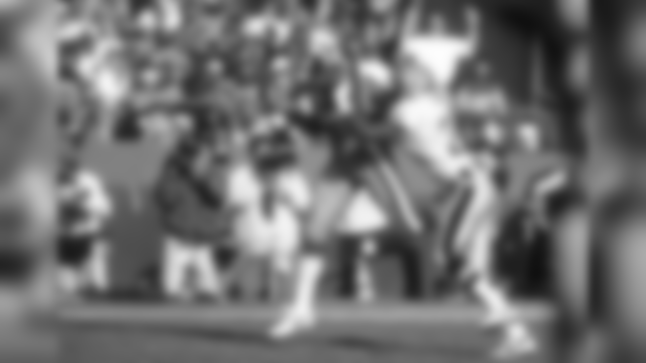1991 -- 49ers wideout John Taylor.