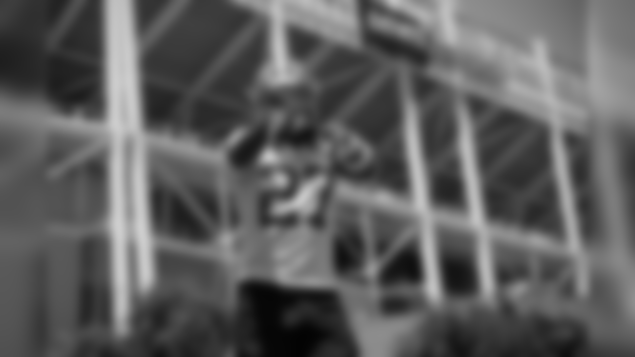 DB Adrian Colbert