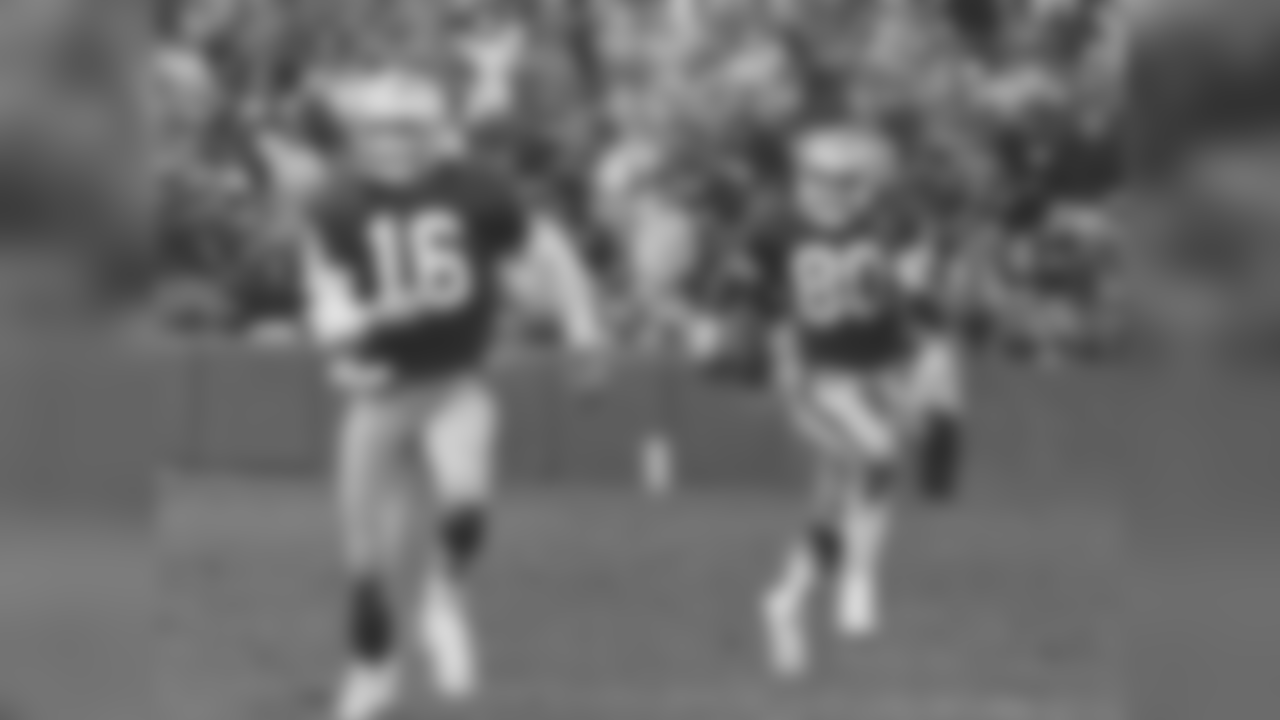 QB Joe Montana and WR Jerry Rice