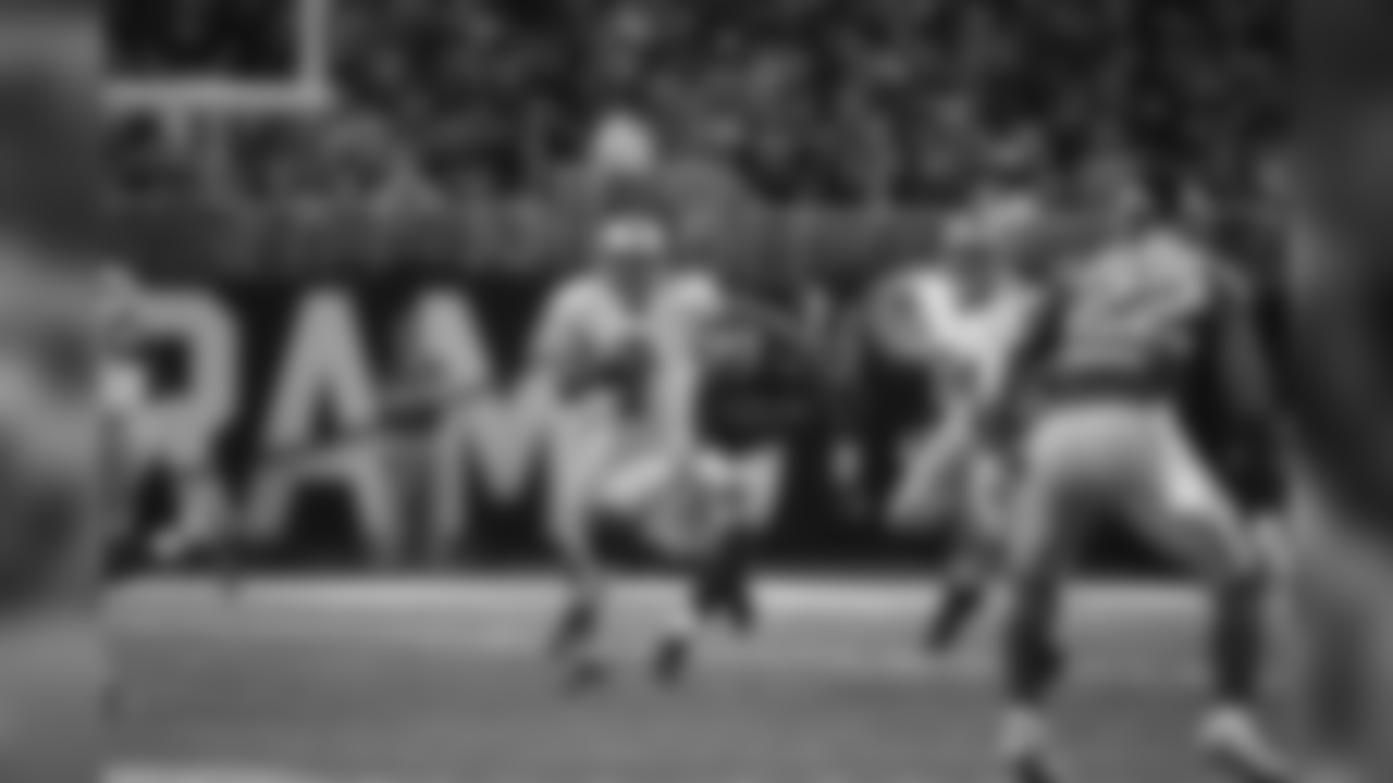 Nov. 1, 2015 -- Colin Kaepernick