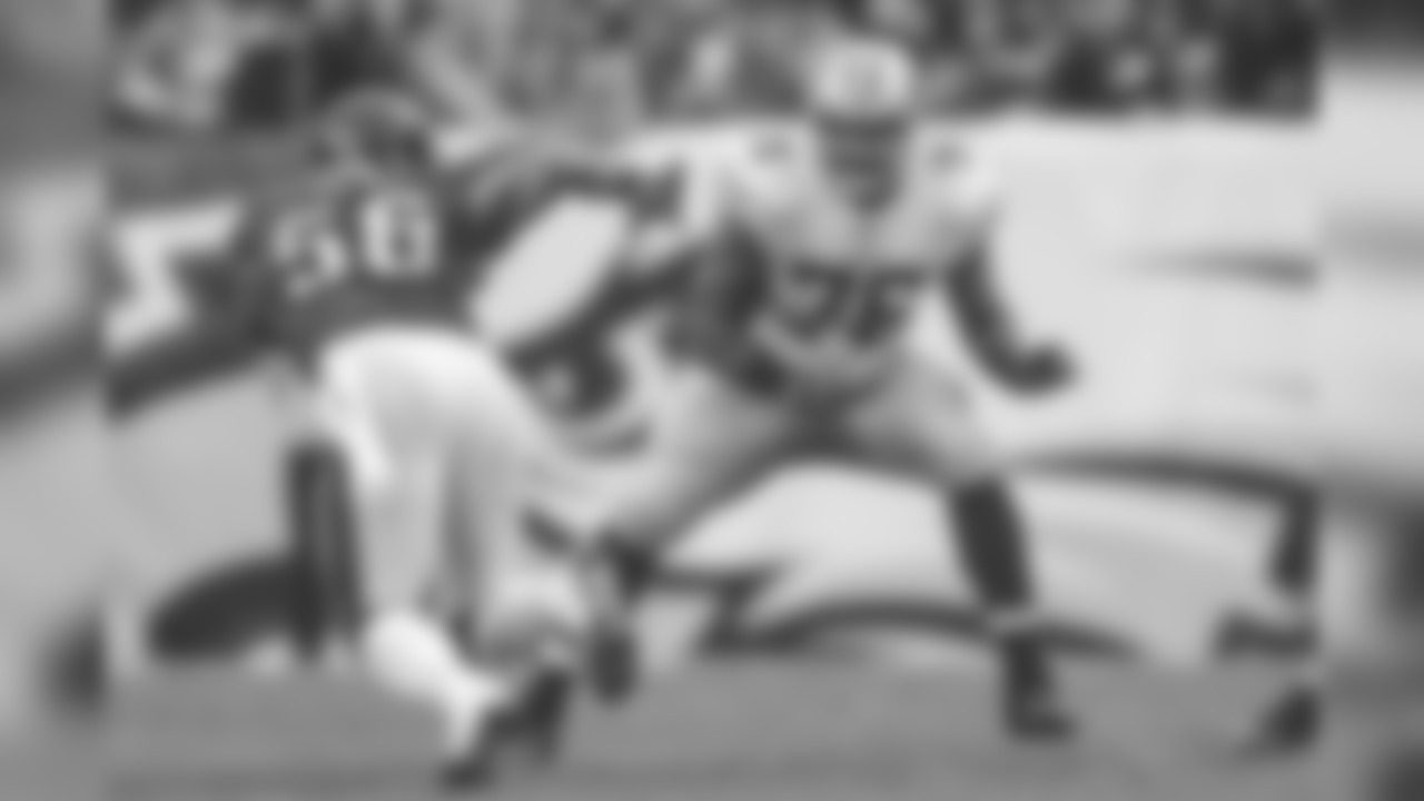 OL Garry Gilliam
