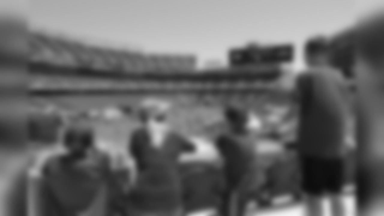 49ers Foundation Picnic on the Field