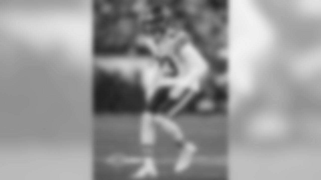 CB Kyle Fuller