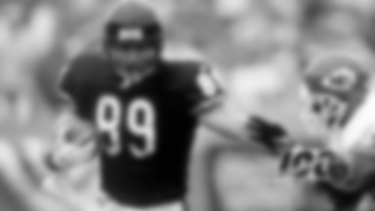 1999: Ryan Wetnight, TE