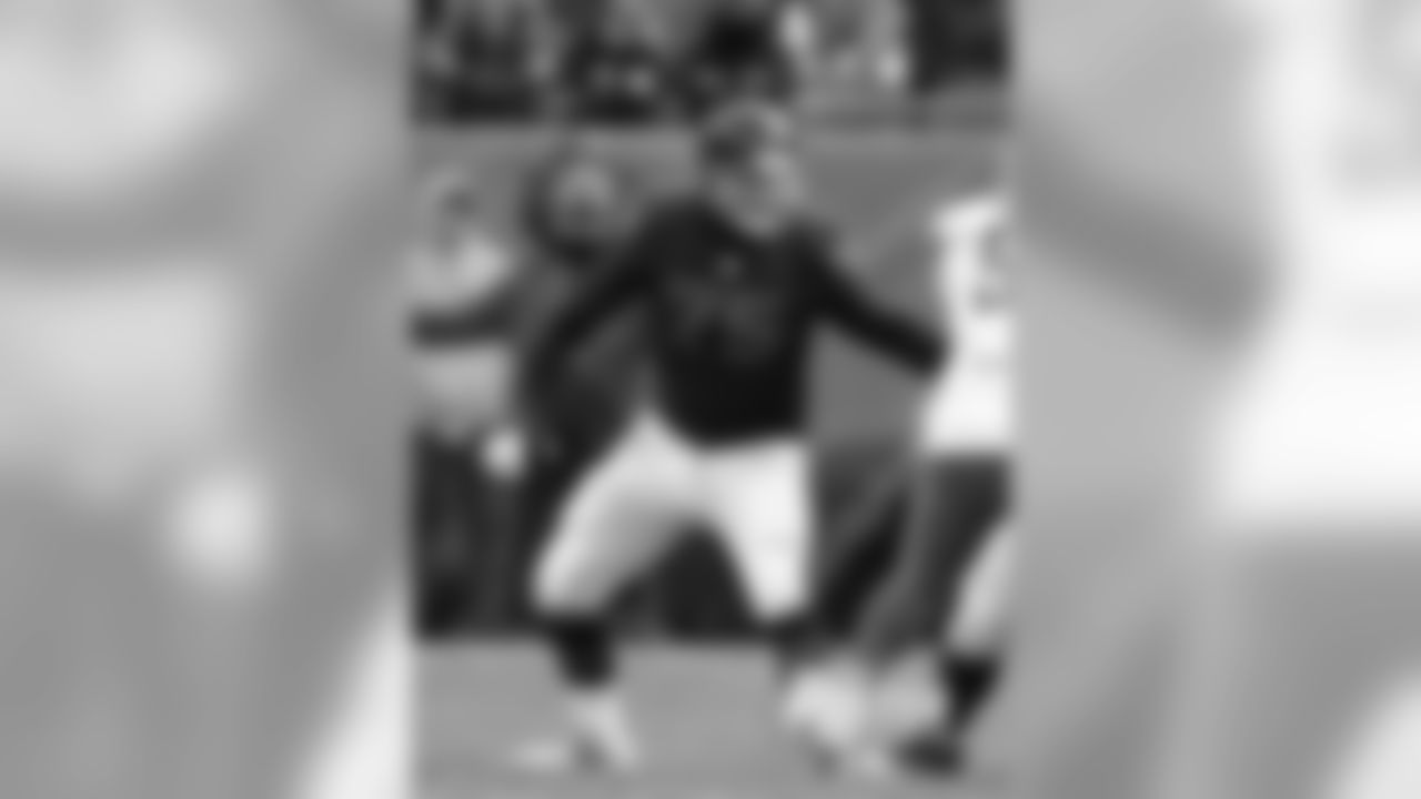 OL Kyle Long