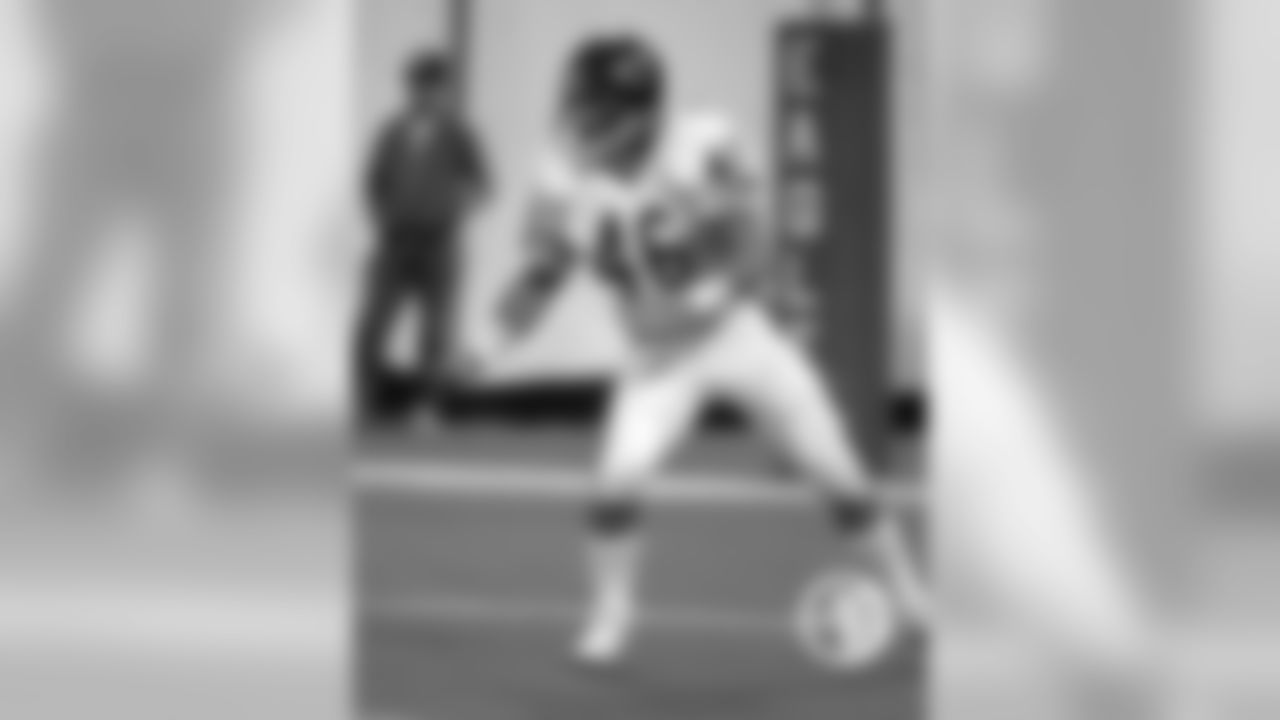 2. Ohio State (30) - DB Doug Plank