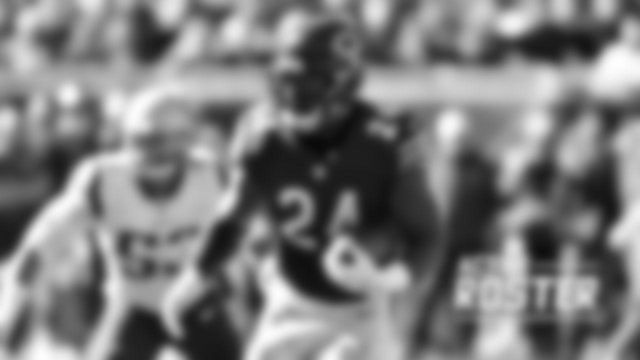 RB Jordan Howard