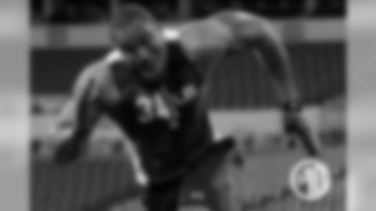 1. Cornelius Washington, 36 reps (2013)
