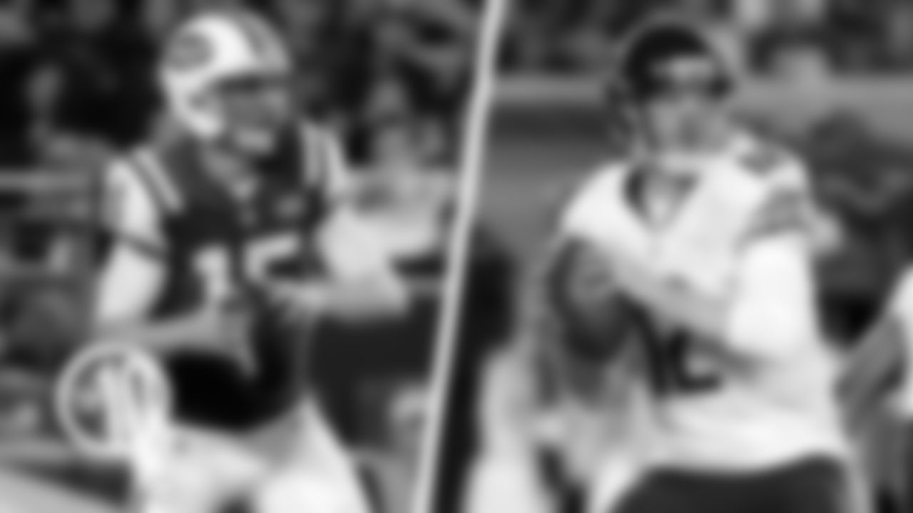 7) Josh McCown, quarterback
In three seasons with the Bears from 2011-13, McCown completed 65.9 percent of his passes for 2,243 yards with 15 TDs, five interceptions and a 101.0 passer rating.