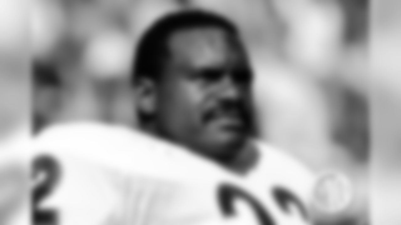 Most notable Fighting Irish/Bear: Safety Dave Duerson (Drafted in 1983)