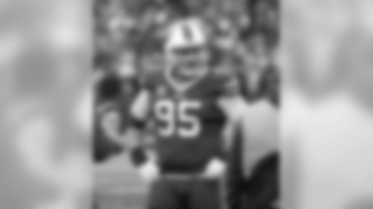 Buffalo Bills defensive tackle Kyle Williams (95) -
Buffalo Bills vs Miami Dolphins at New Era Field, December 30, 2018.
Photo by Bill Wippert