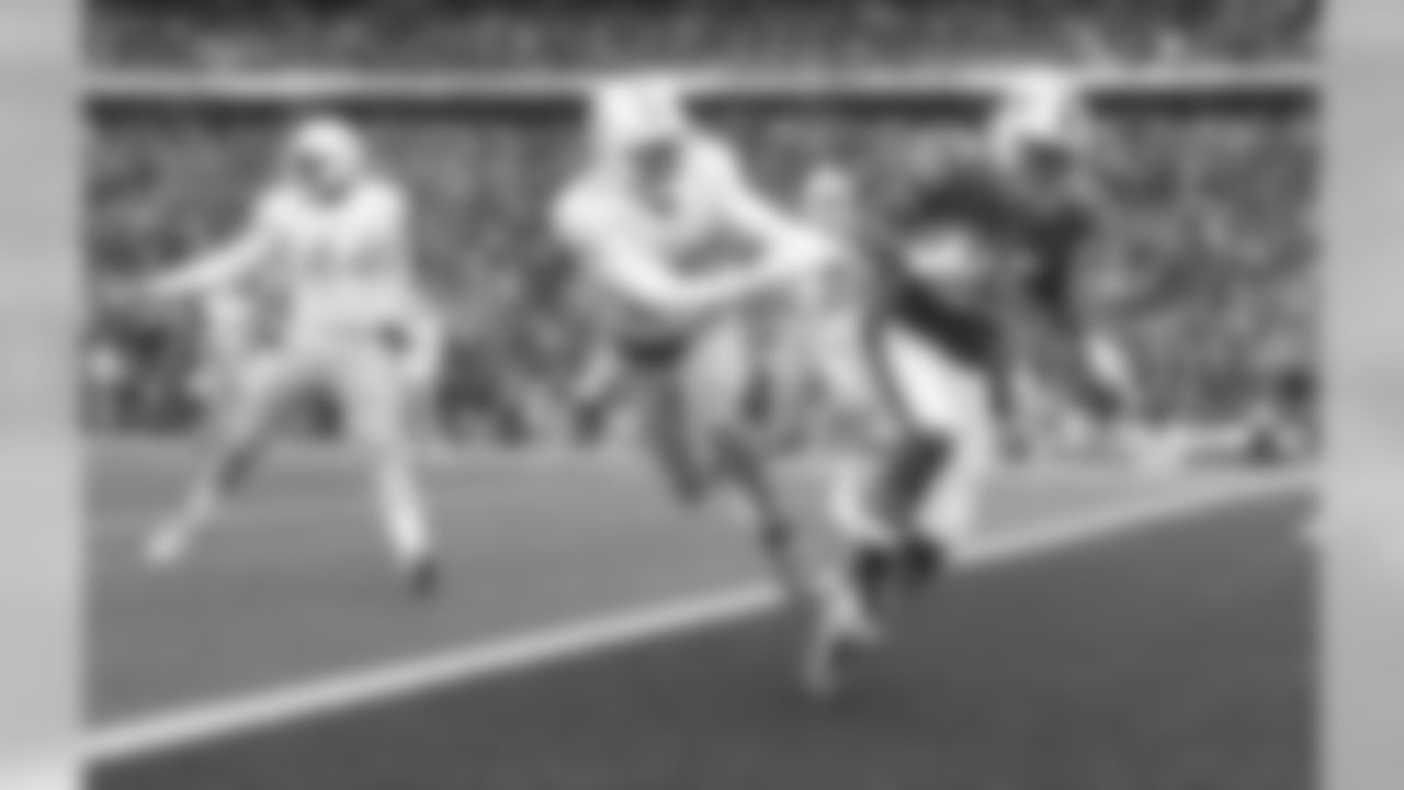 RB LeSean McCoy (25)