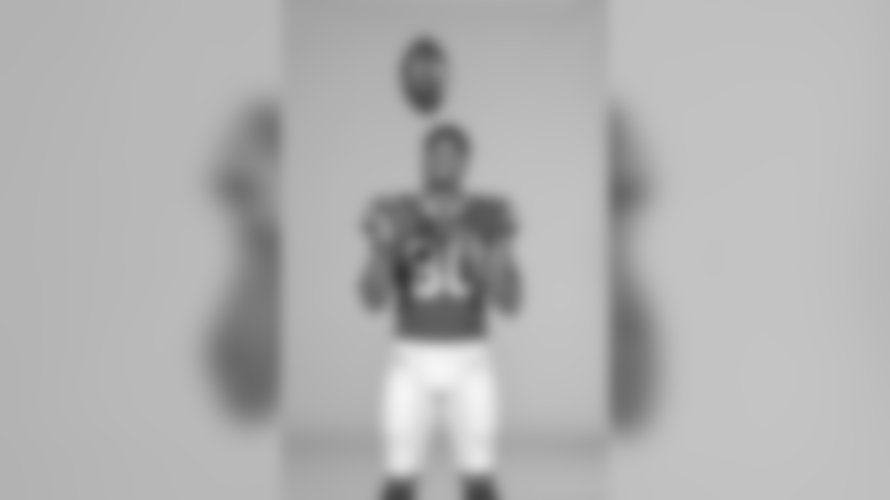 TE Jason Croom, No. 80