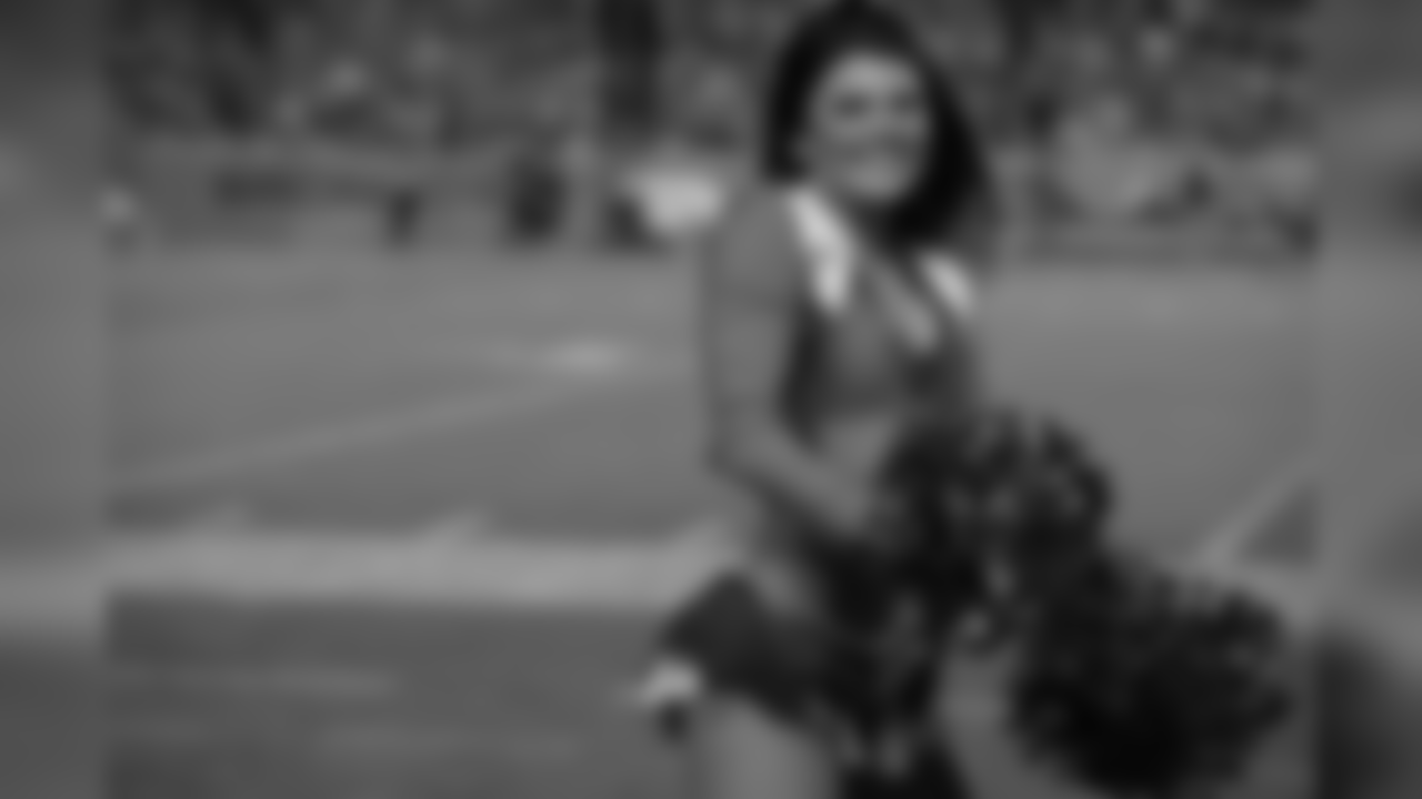 DBC, Cheerleaders, Denver Broncos, 170911, LAC, SDC Jozie