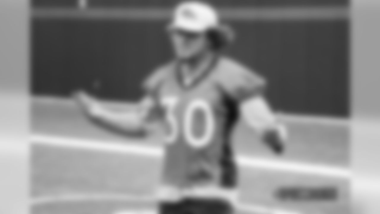Phillip Lindsay during a Saturday walkthrough on Nov. 24, 2018 at Pat Bowlen Fieldhouse.